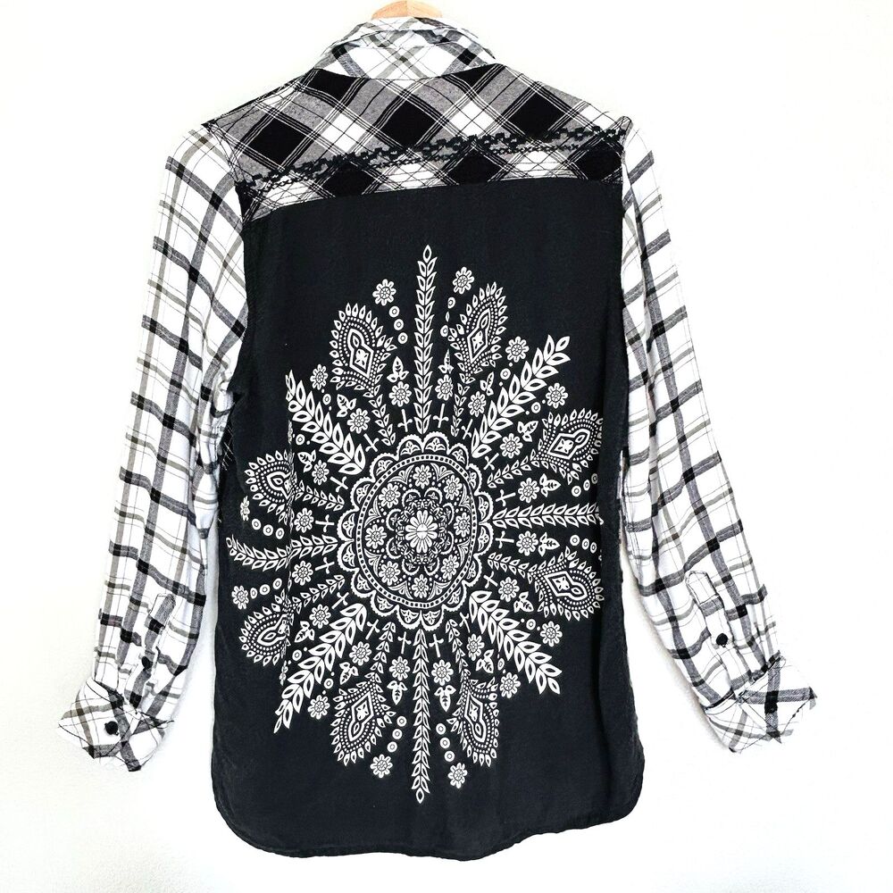 Tolani Black White Plaid Mandala Button Down Blouse Shirt Top Women's Small